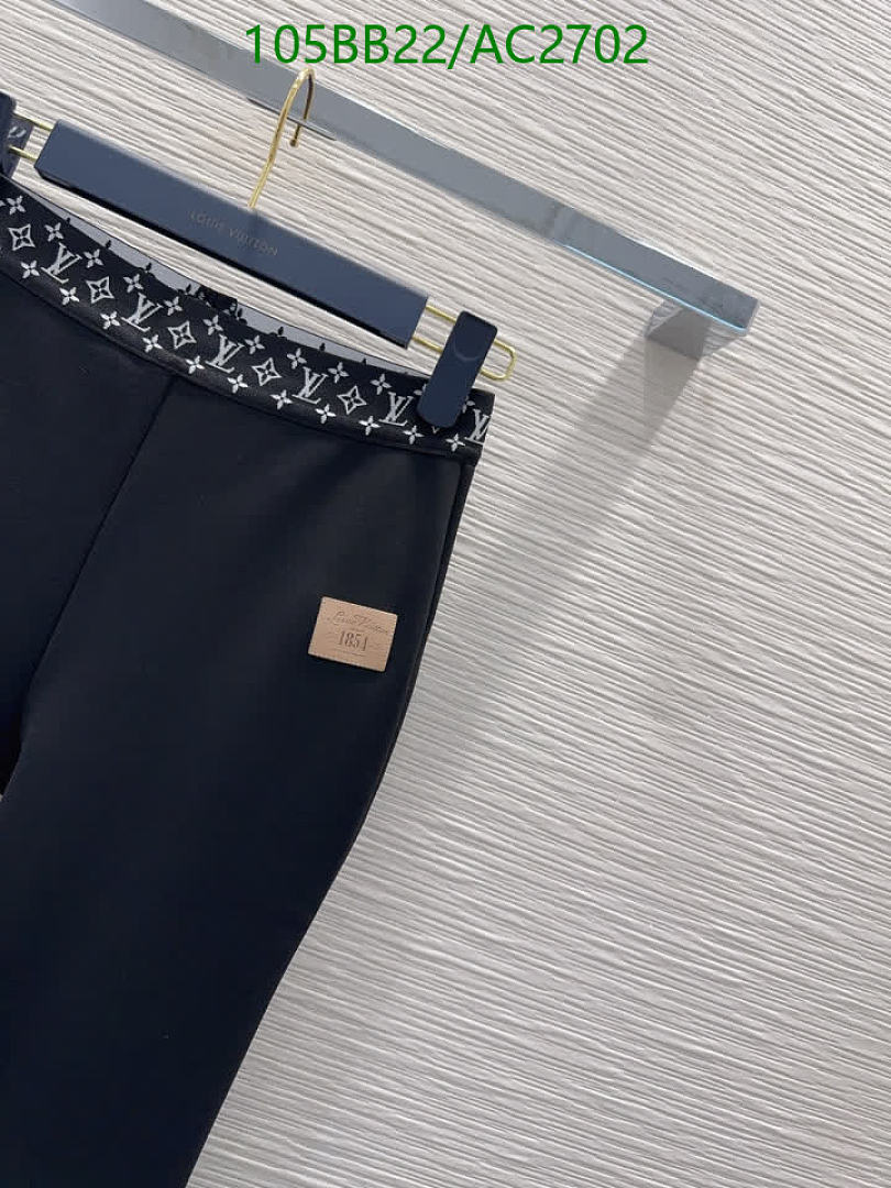 LV-Clothing Code: AC2702 $: 105USD