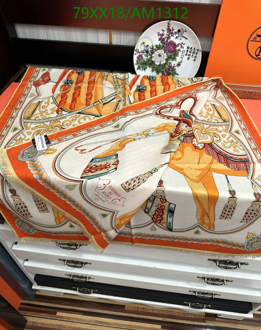 Hermes-Scarves Code: AM1312 $: 79USD