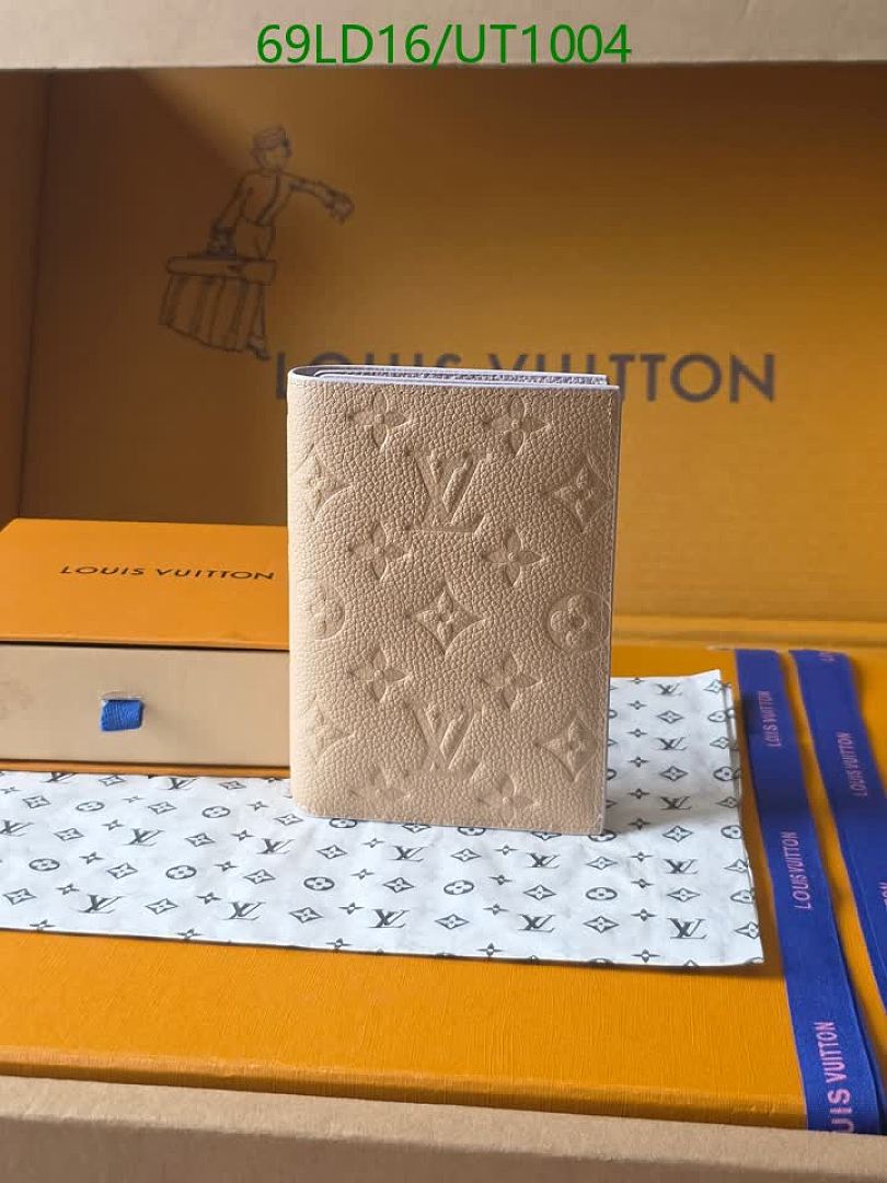 LV-WalletsMirror Quality Code: UT1004 $: 69USD