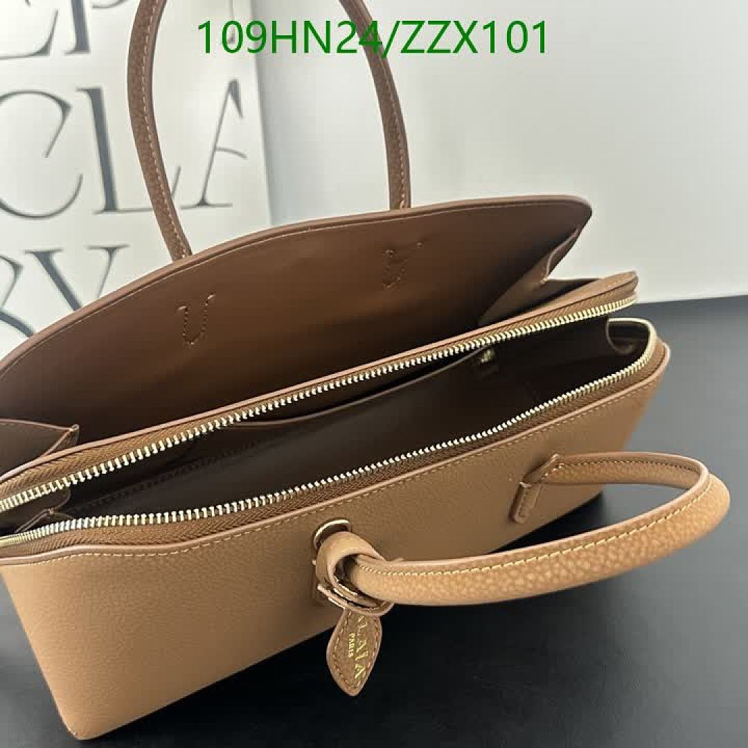 Alaia-Bags4A Quality Code: ZZX101 $: 109USD