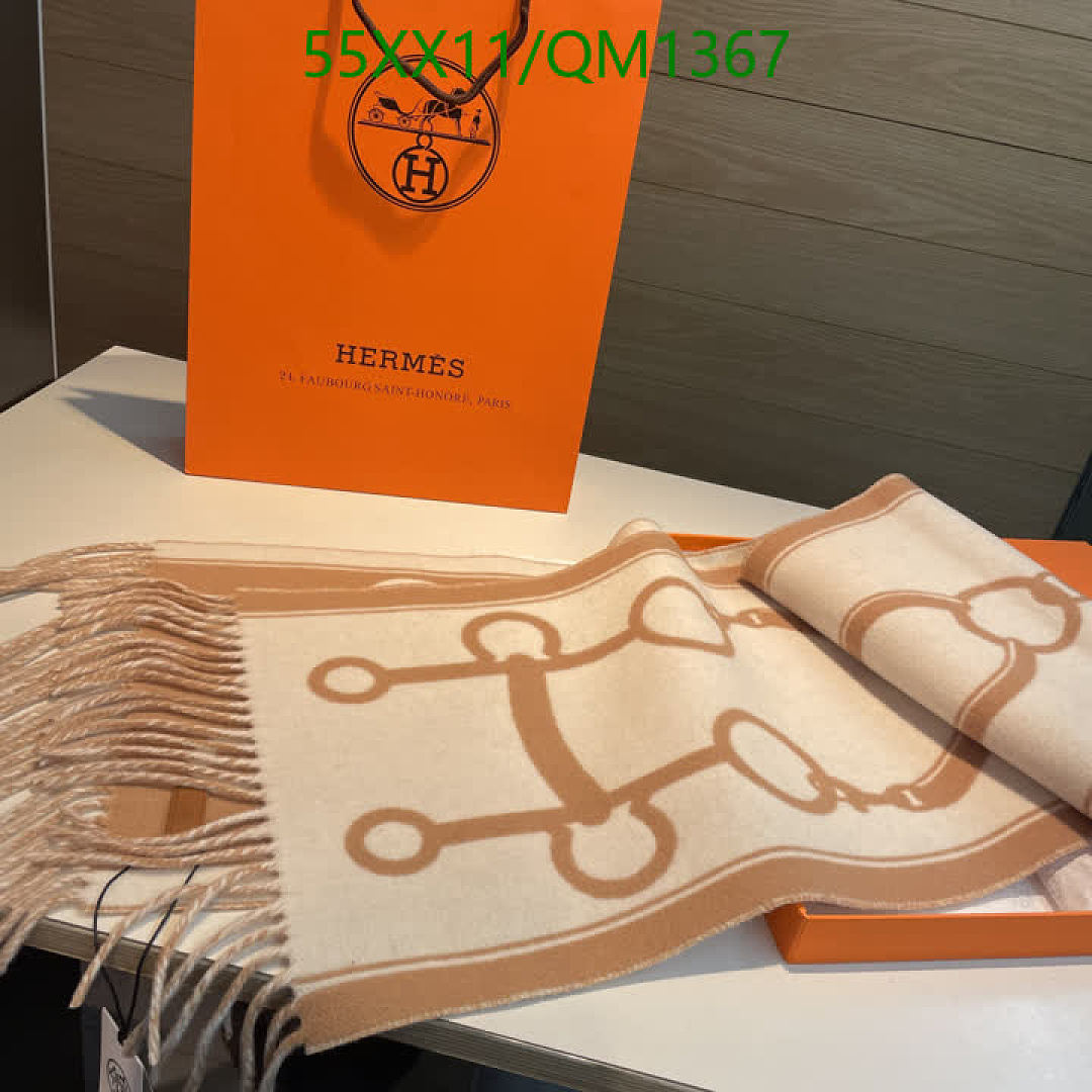 Hermes-Scarves Code: QM1367 $: 55USD