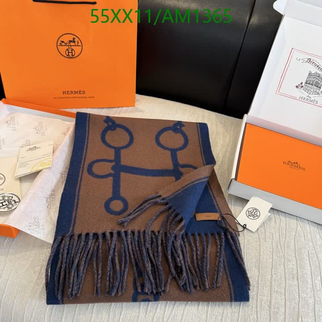 Hermes-Scarves Code: AM1365 $: 55USD