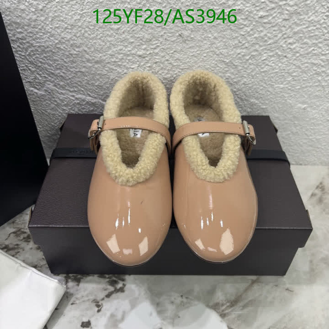 Alaia-Women Shoes Code: AS3946 $: 125USD
