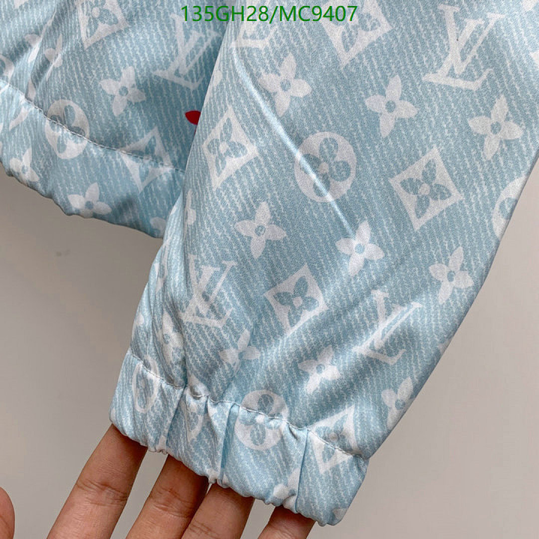 LV-Clothing Code: MC9407 $: 135USD