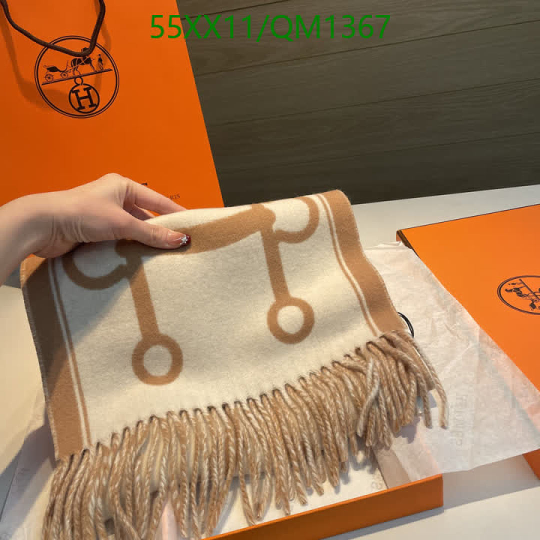Hermes-Scarves Code: QM1367 $: 55USD
