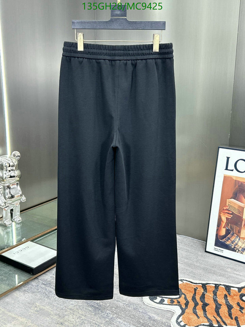 Prada-Clothing Code: MC9425 $: 135USD