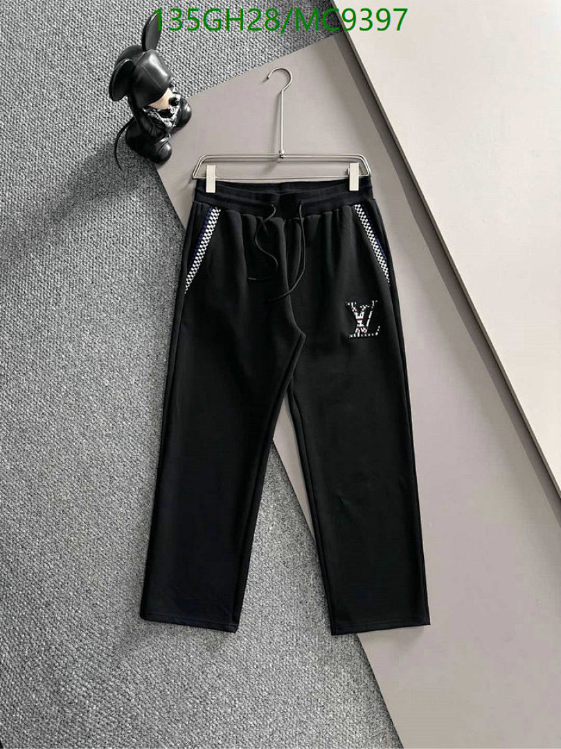 LV-Clothing Code: MC9397 $: 135USD