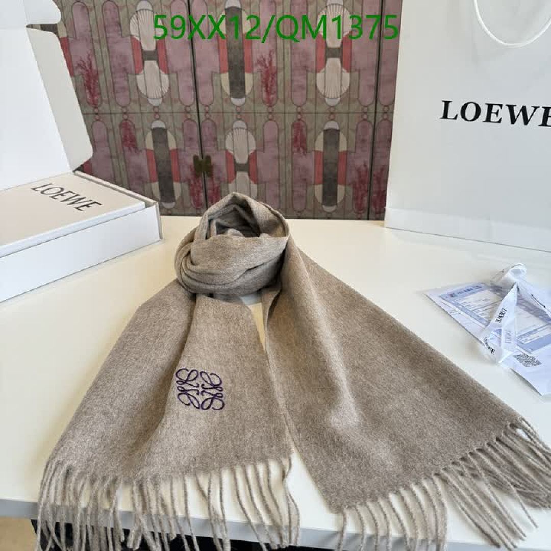 Loewe-Scarves Code: QM1375 $: 59USD