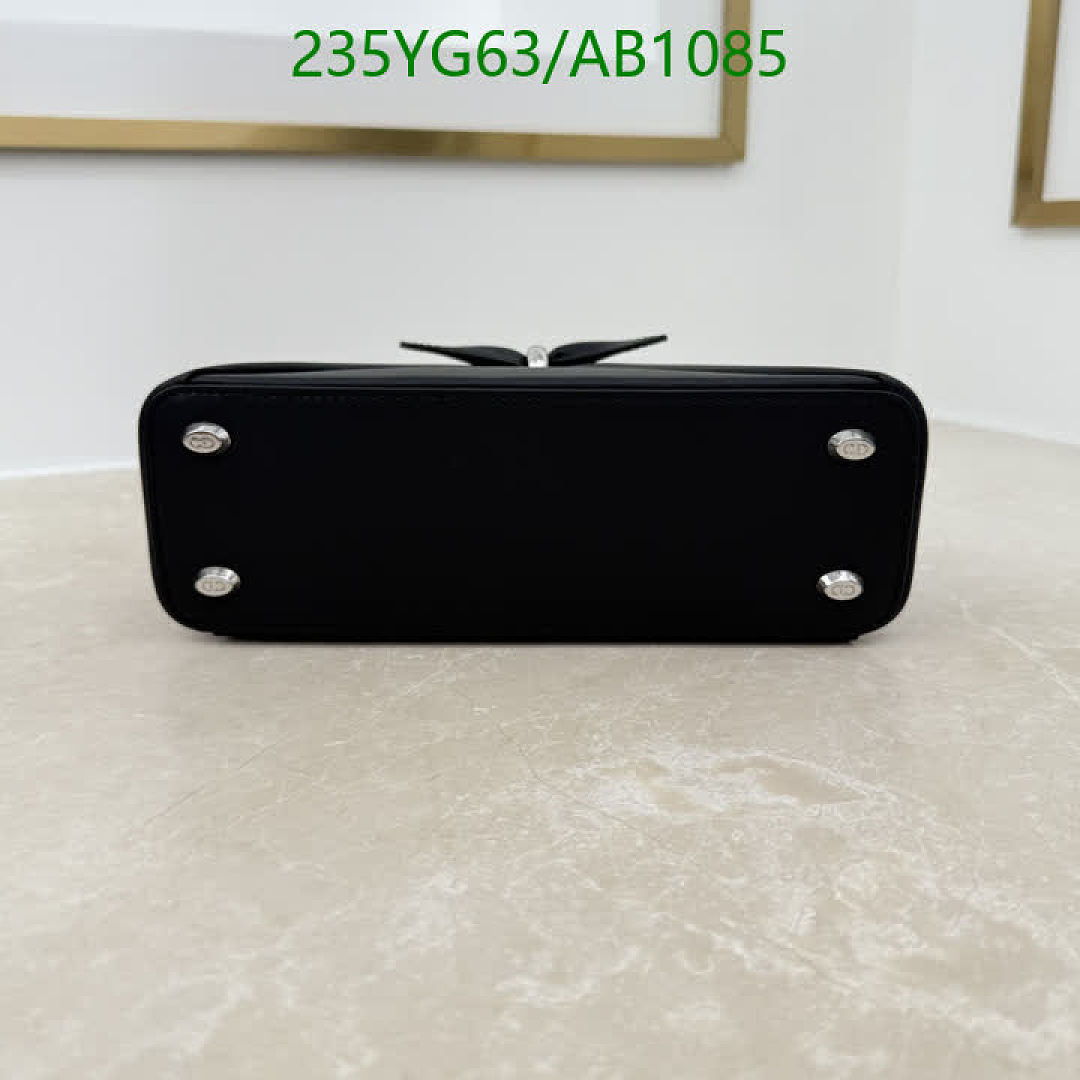 Dior-BagsMirror Quality Code: AB1085 $: 235USD