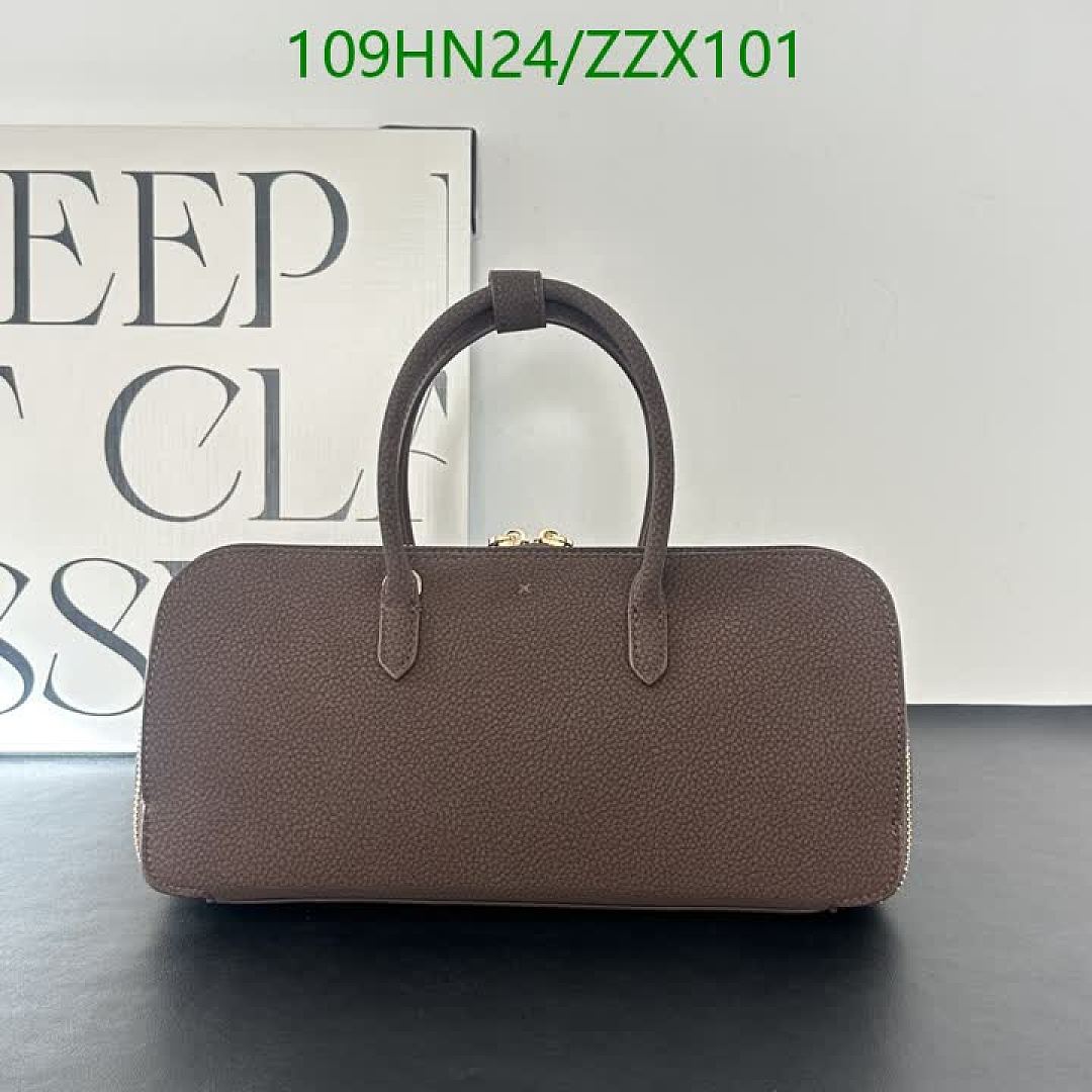 Alaia-Bags4A Quality Code: ZZX101 $: 109USD