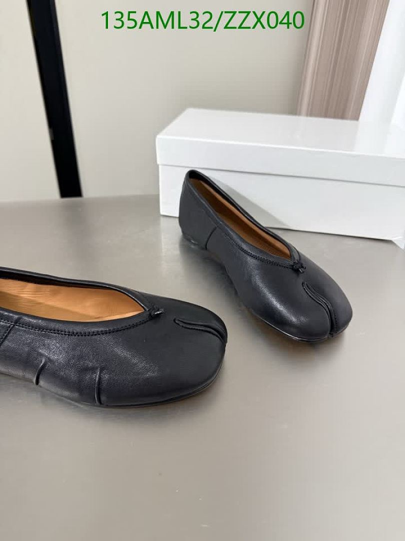 MM6-Women Shoes Code: ZZX040 $: 135USD