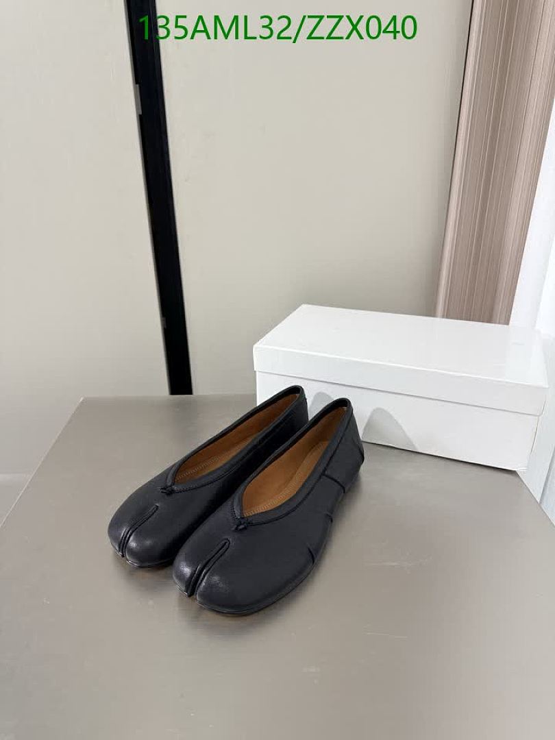 MM6-Women Shoes Code: ZZX040 $: 135USD