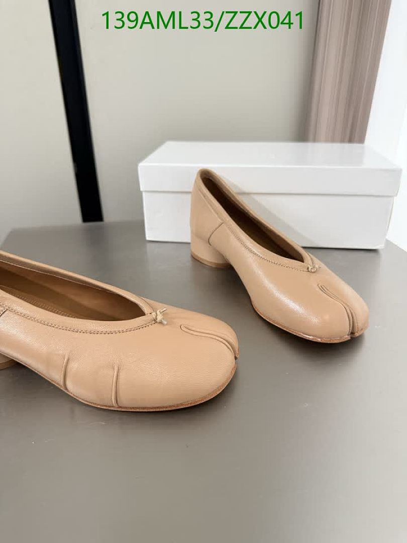 MM6-Women Shoes Code: ZZX041 $: 139USD