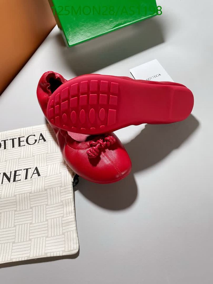 BV-Women Shoes Code: AS1198 $: 125USD