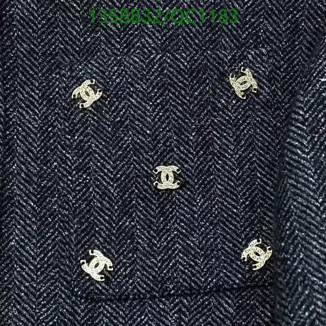 Chanel-Clothing Code: QC1183 $: 135USD
