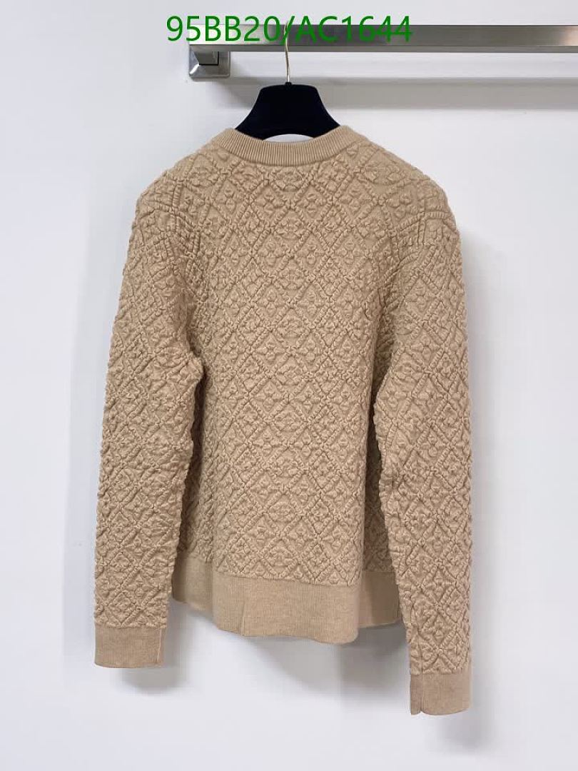 LV-Clothing Code: AC1644 $: 95USD