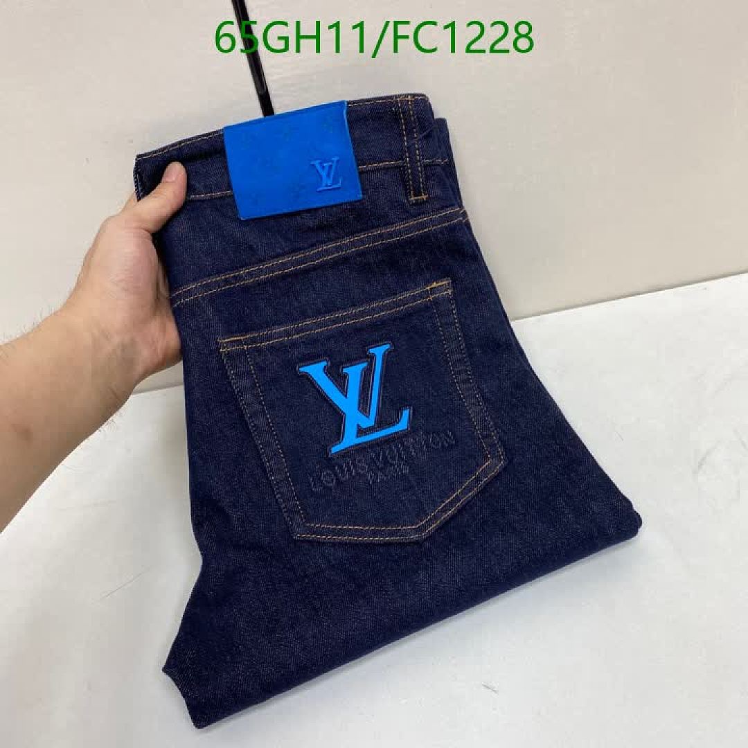 LV-Clothing Code: FC1228 $: 65USD