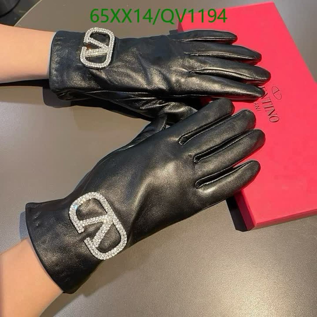 Valentino-Gloves Code: QV1194 $: 65USD