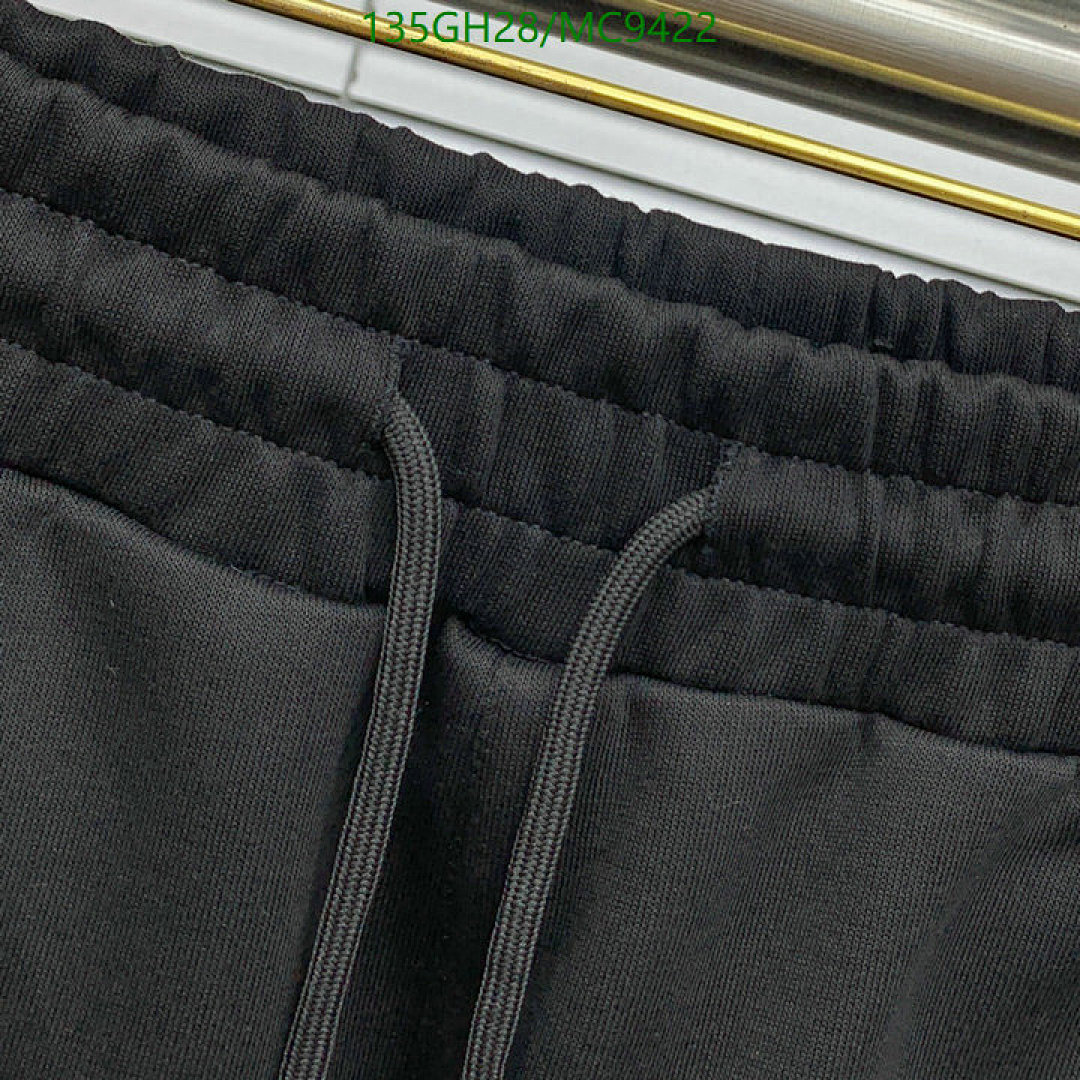 Prada-Clothing Code: MC9422 $: 135USD
