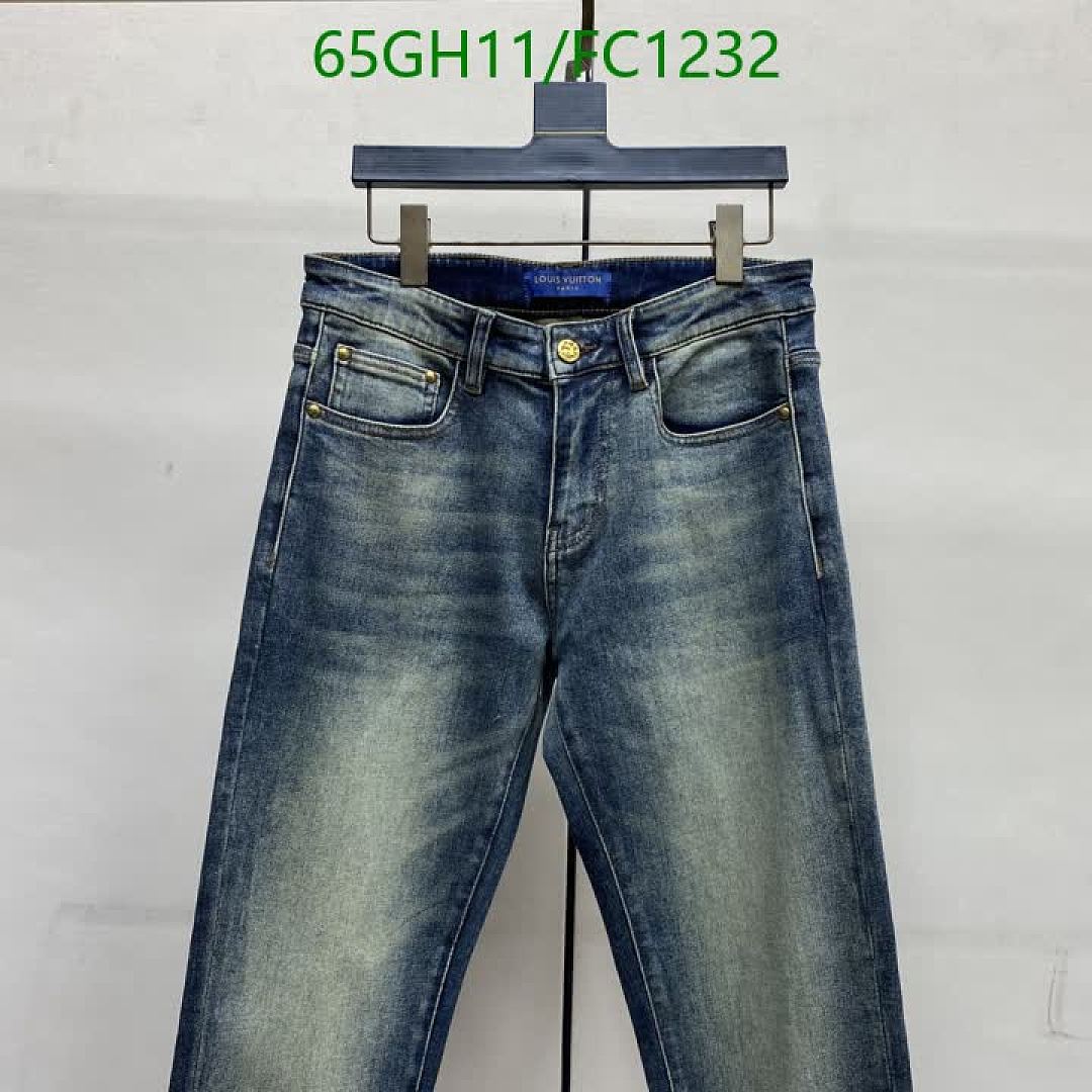 LV-Clothing Code: FC1232 $: 65USD