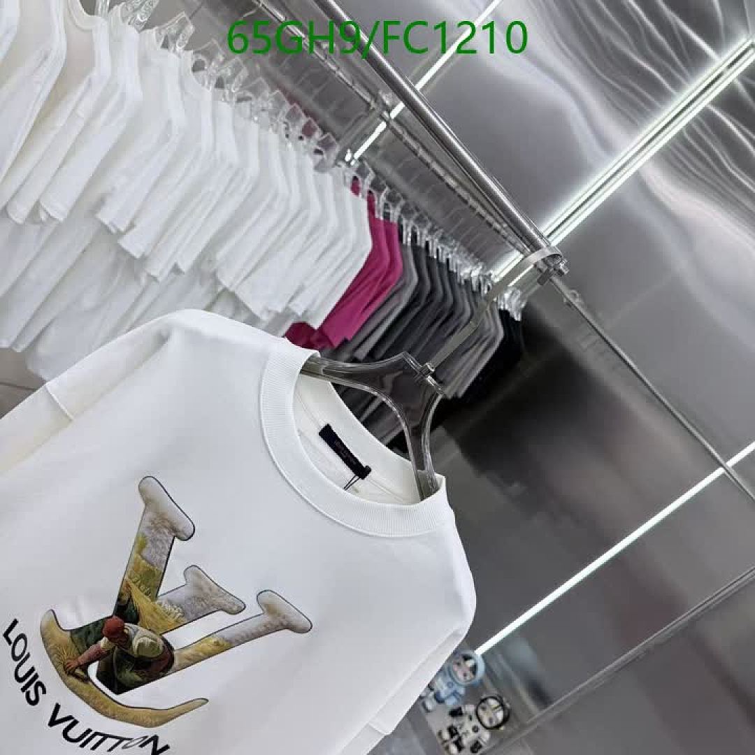 LV-Clothing Code: FC1210 $: 65USD