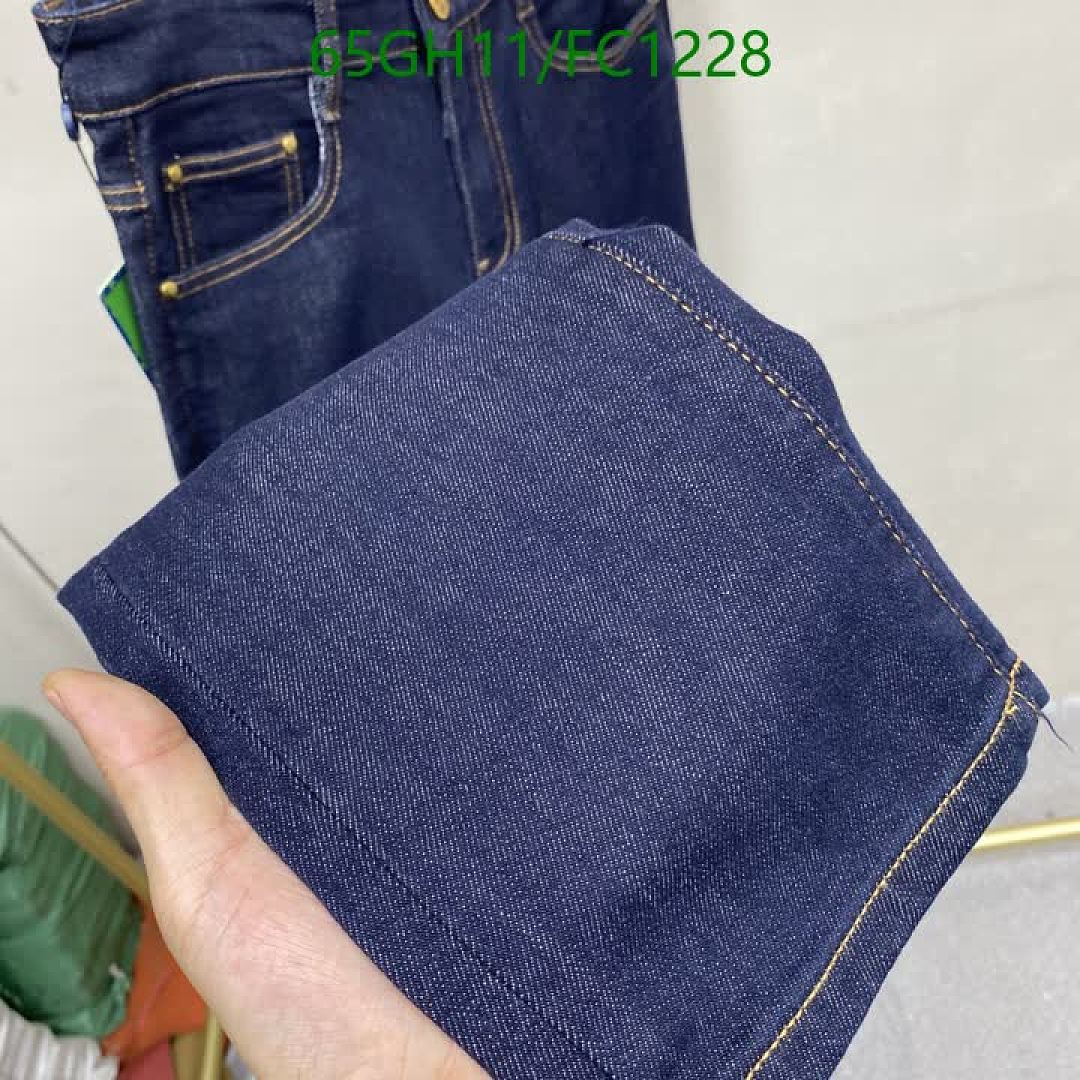LV-Clothing Code: FC1228 $: 65USD