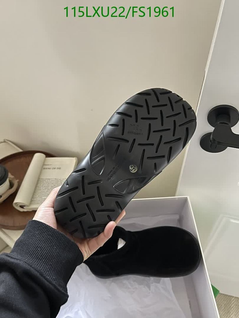 BV-Women Shoes Code: FS1961 $: 115USD