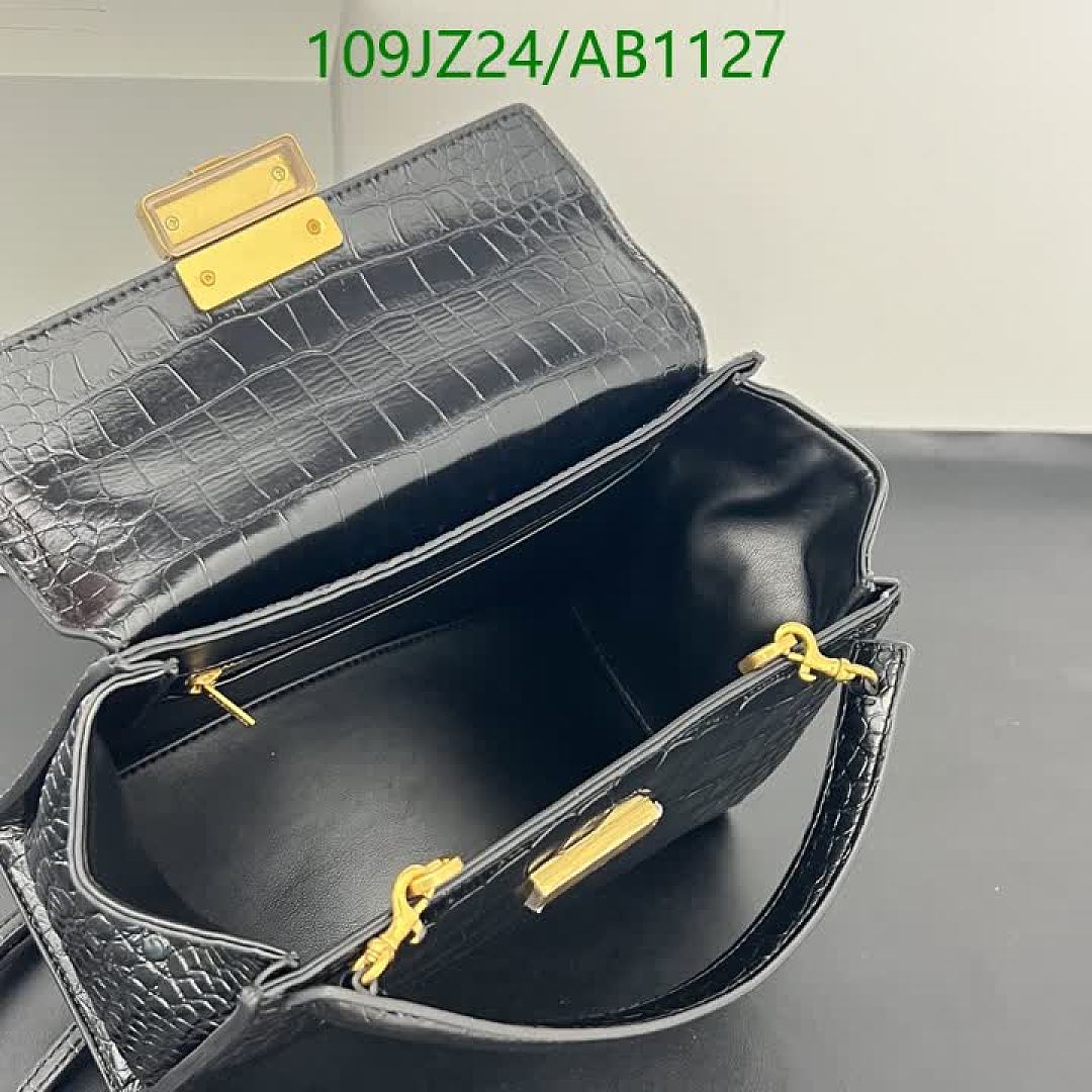 Balenciaga-Bags4A Quality Code: AB1127 $: 109USD
