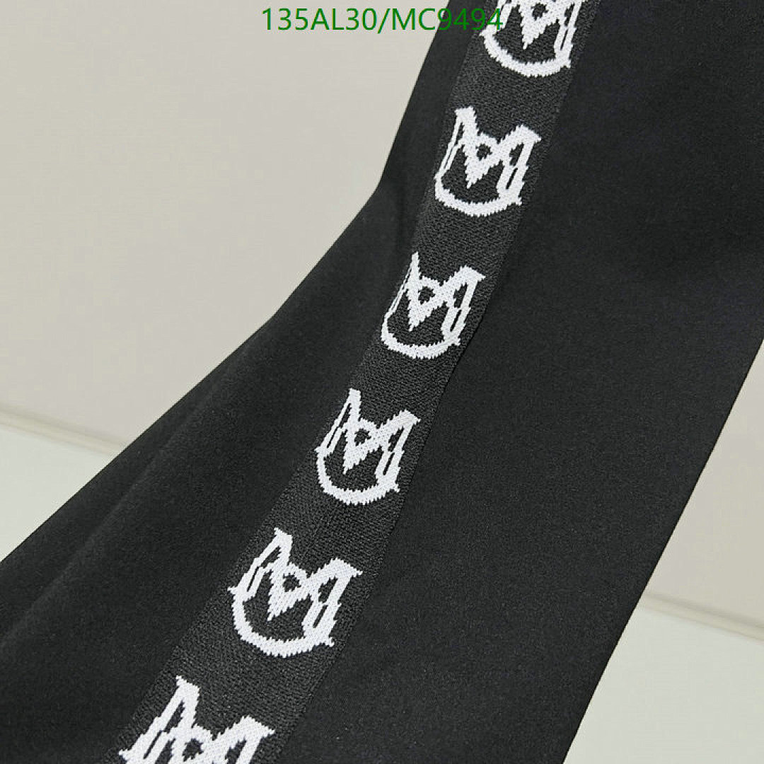 Moncler-Clothing Code: MC9494 $: 135USD