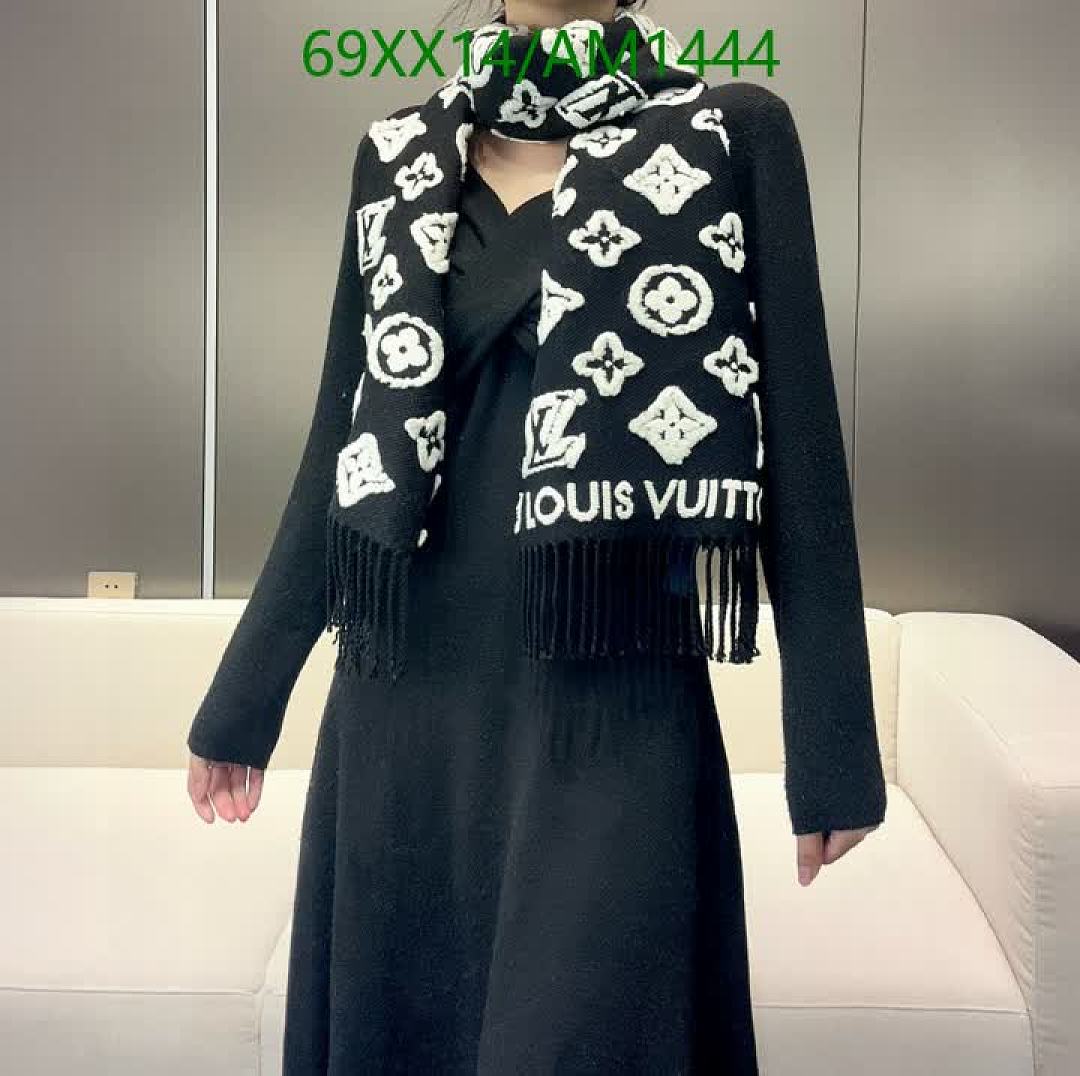 LV-Scarves Code: AM1444 $: 69USD