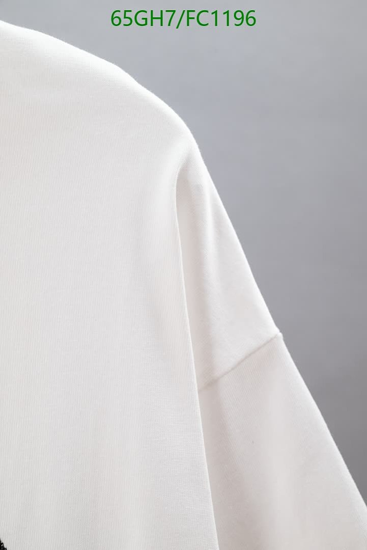 LV-Clothing Code: FC1196 $: 65USD