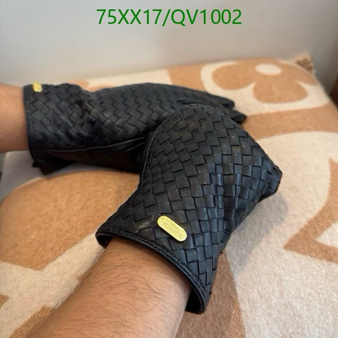 BV-Gloves Code: QV1002 $: 75USD