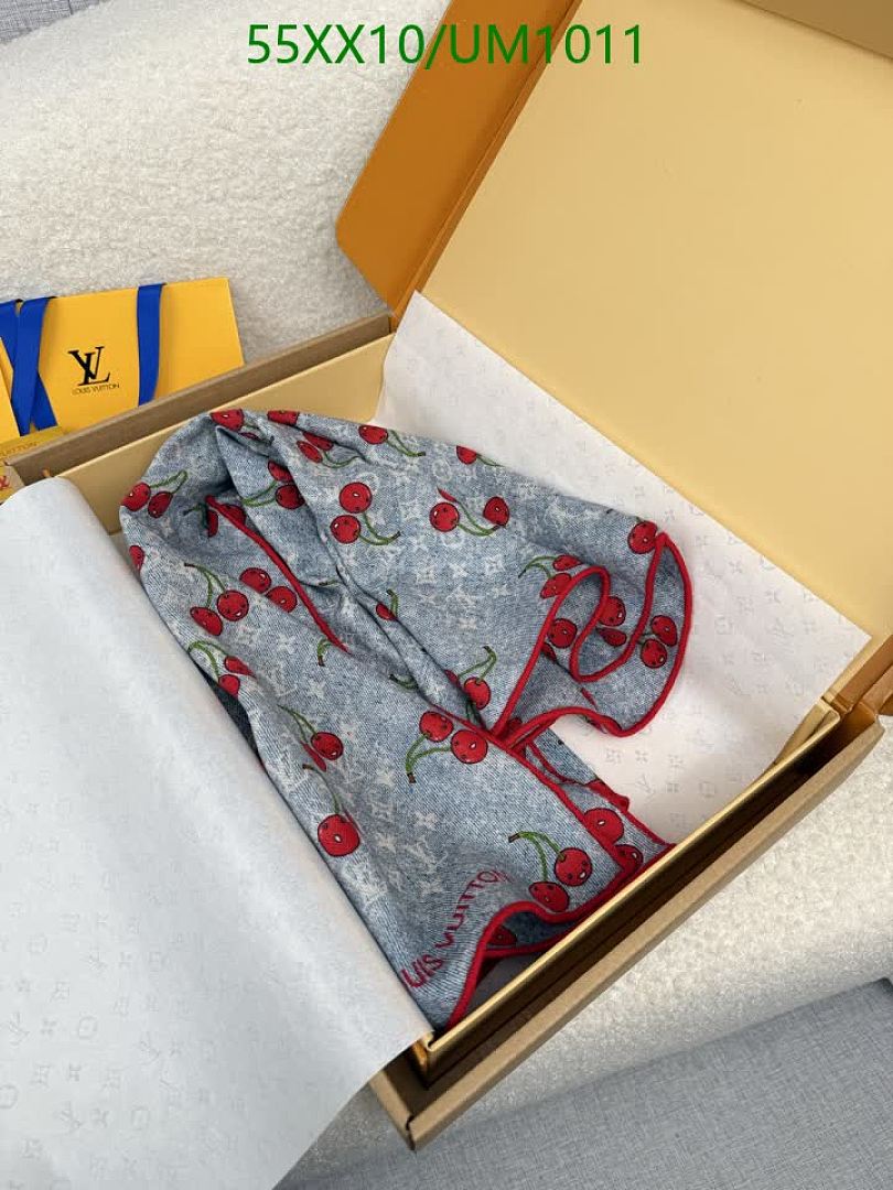 LV-Scarves Code: UM1011 $: 55USD