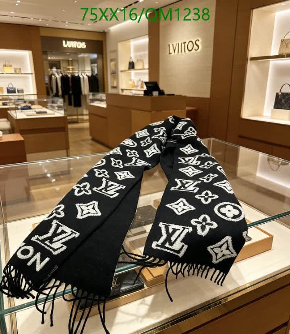LV-Scarves Code: QM1238 $: 75USD