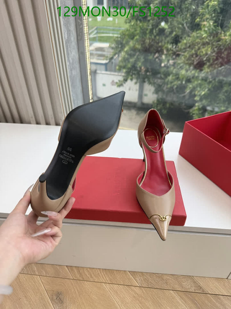 Valentino-Women Shoes Code: FS1252 $: 129USD