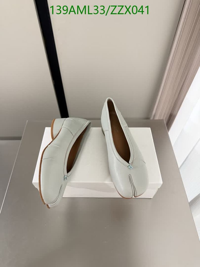MM6-Women Shoes Code: ZZX041 $: 139USD