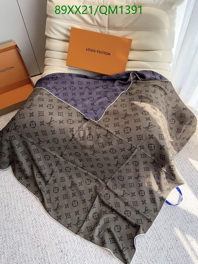 LV-Scarves Code: QM1391 $: 89USD