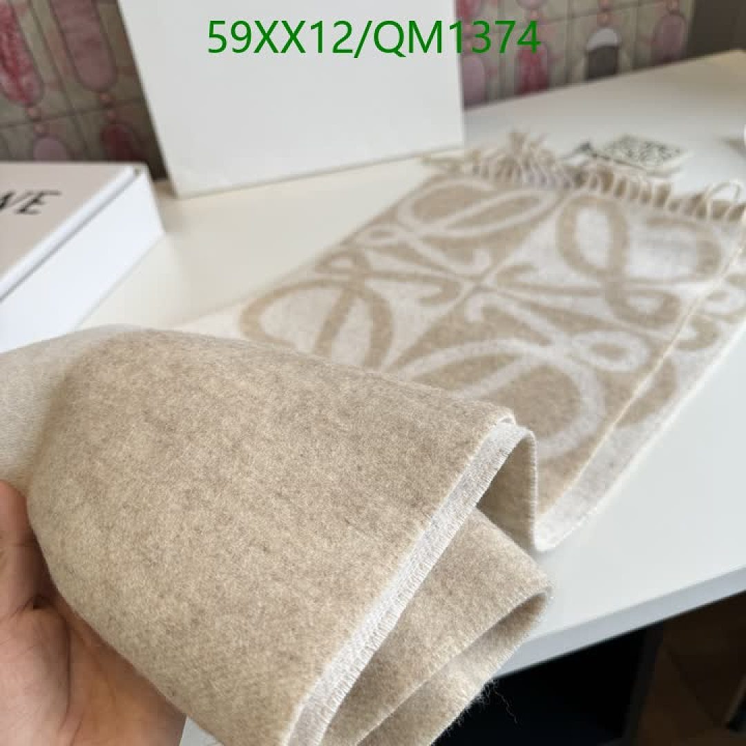 Loewe-Scarves Code: QM1374 $: 59USD