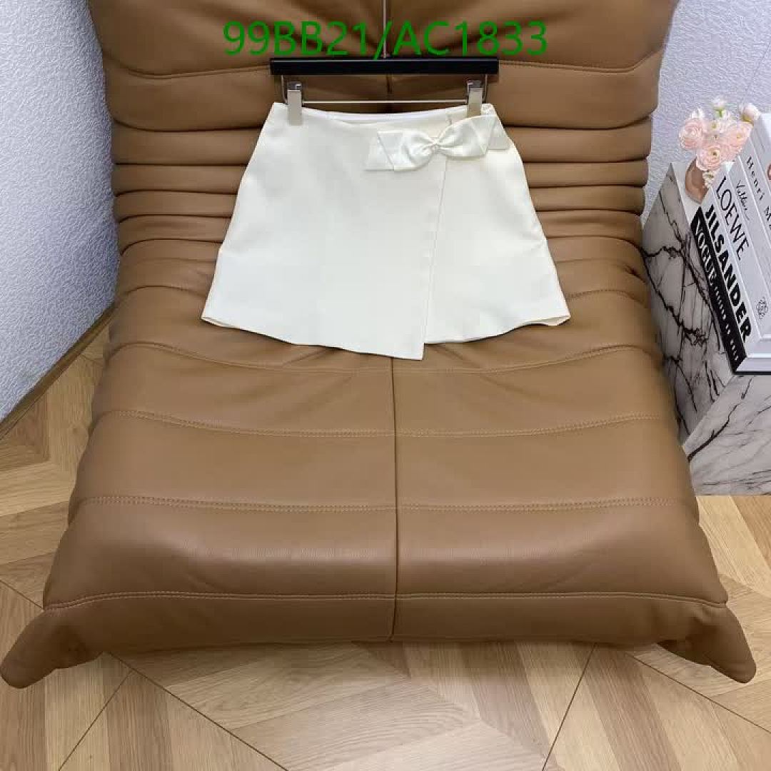 Dior-Clothing Code: AC1833 $: 99USD