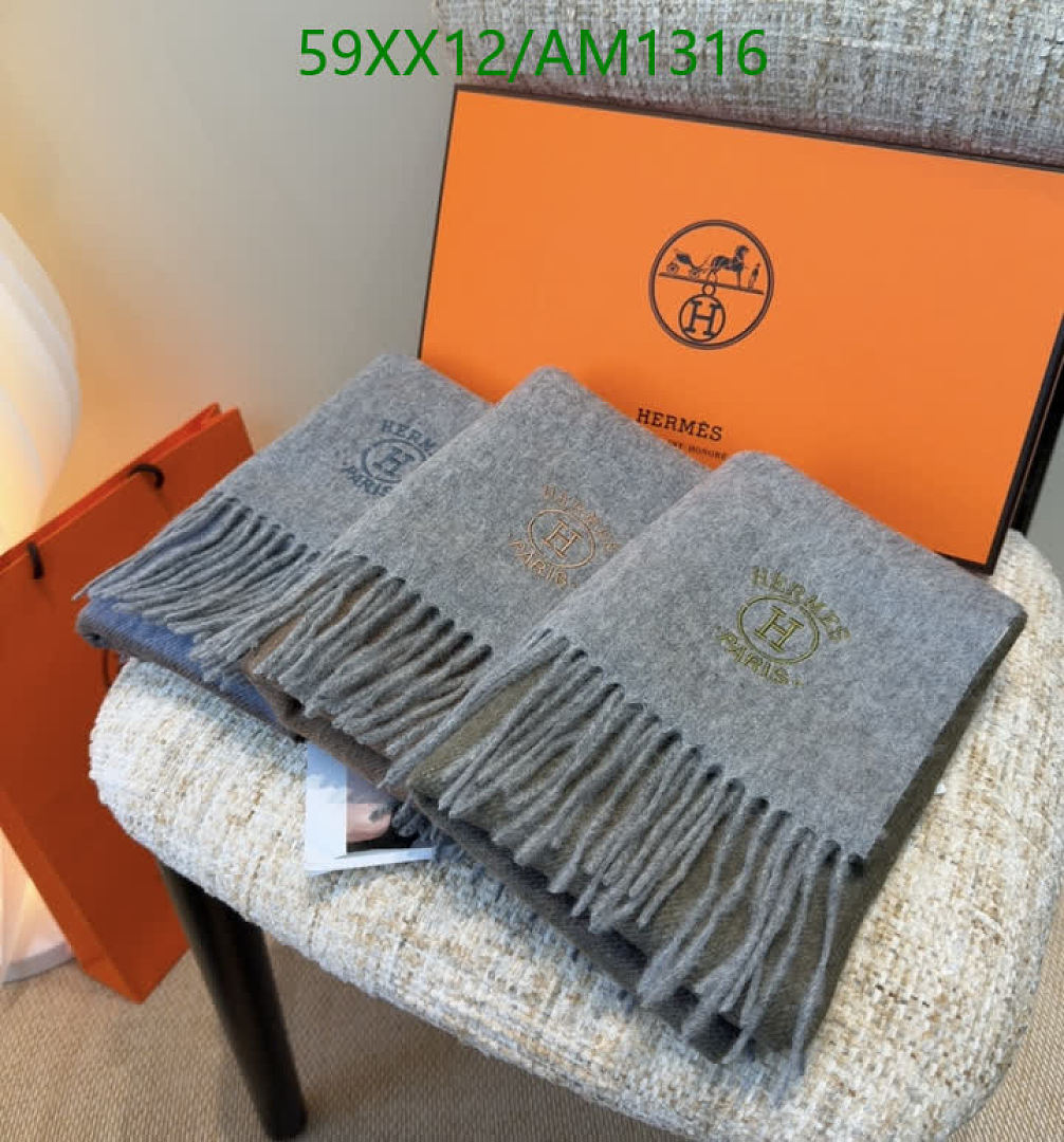 Hermes-Scarves Code: AM1316 $: 59USD