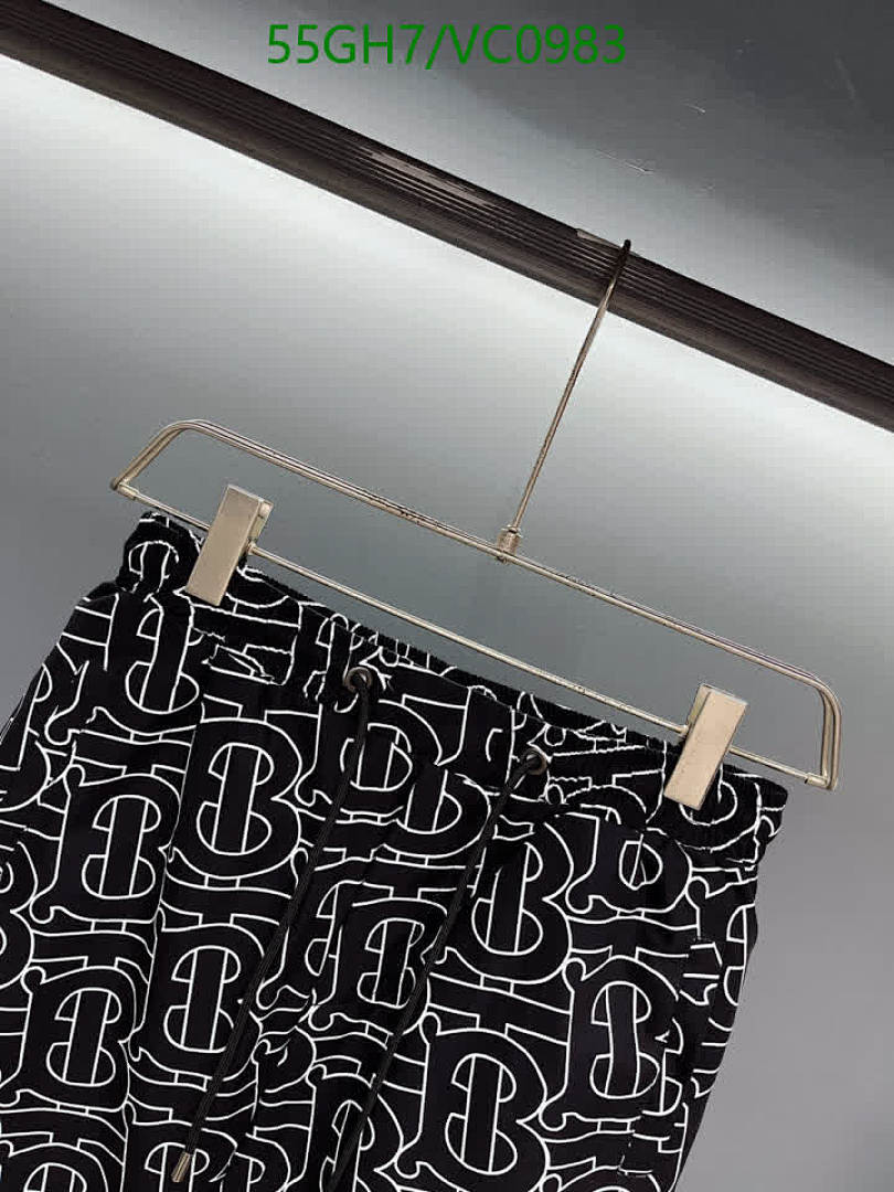 Burberry-Clothing Code: VC0983 $: 55USD