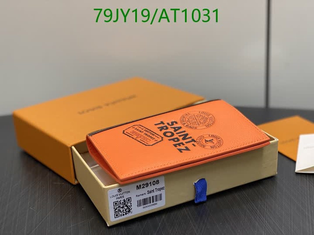 LV-WalletsMirror Quality Code: AT1031 $: 79USD