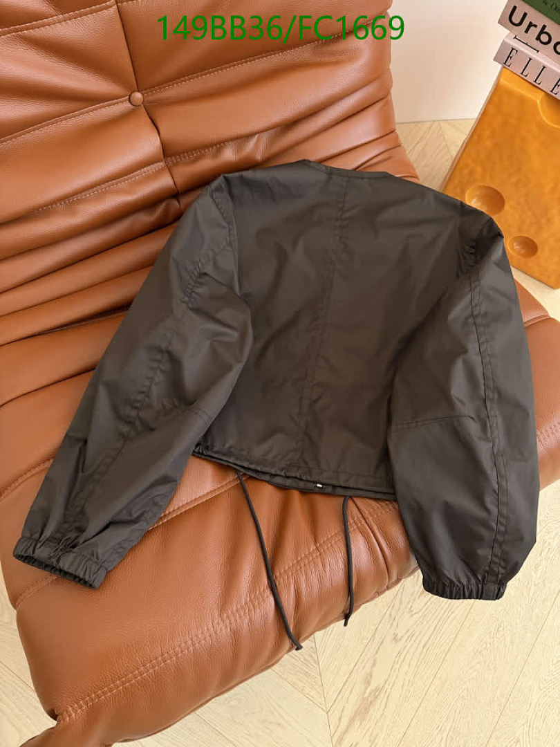 Prada-Clothing Code: FC1669 $: 149USD