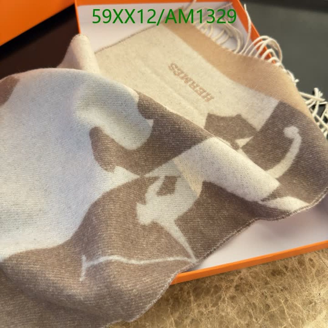 Hermes-Scarves Code: AM1329 $: 59USD