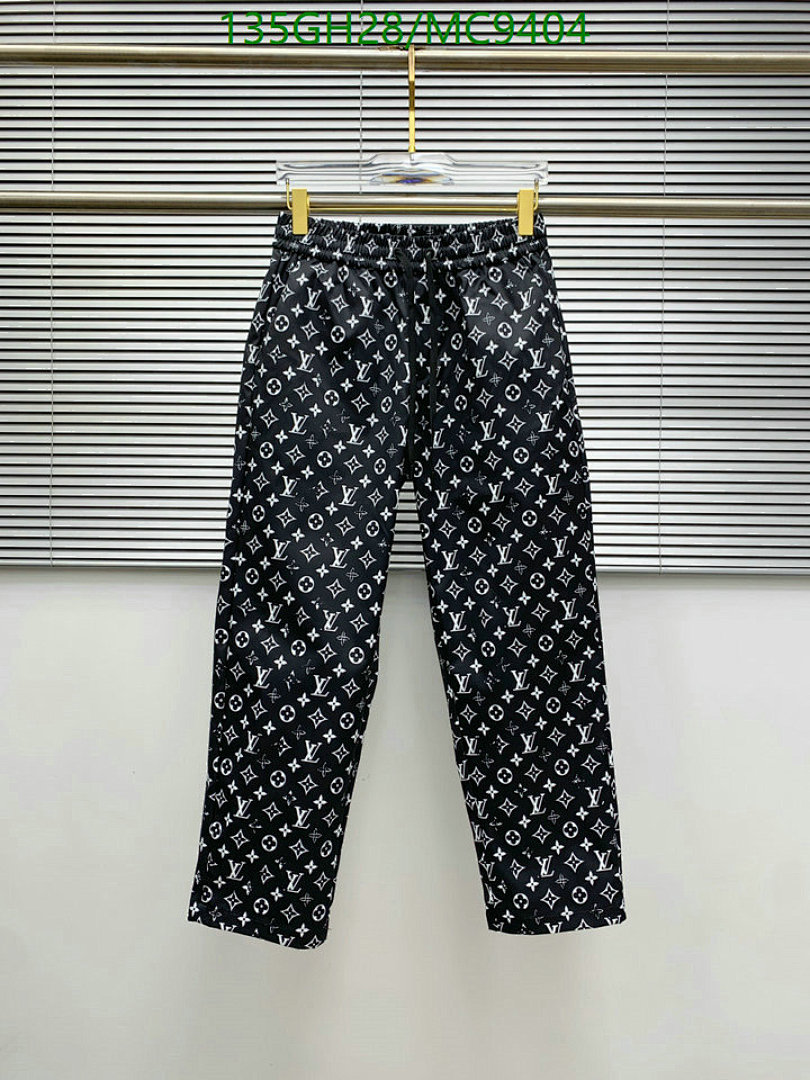 LV-Clothing Code: MC9404 $: 135USD
