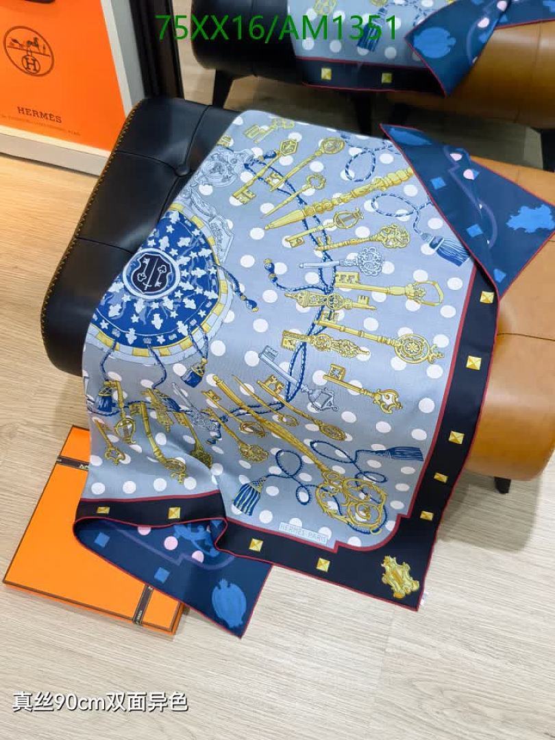 Hermes-Scarves Code: AM1351 $: 75USD