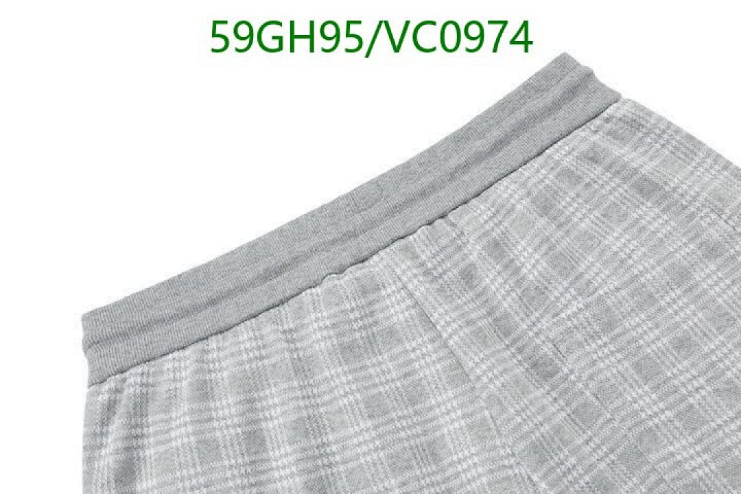 Burberry-Clothing Code: VC0974 $: 59USD