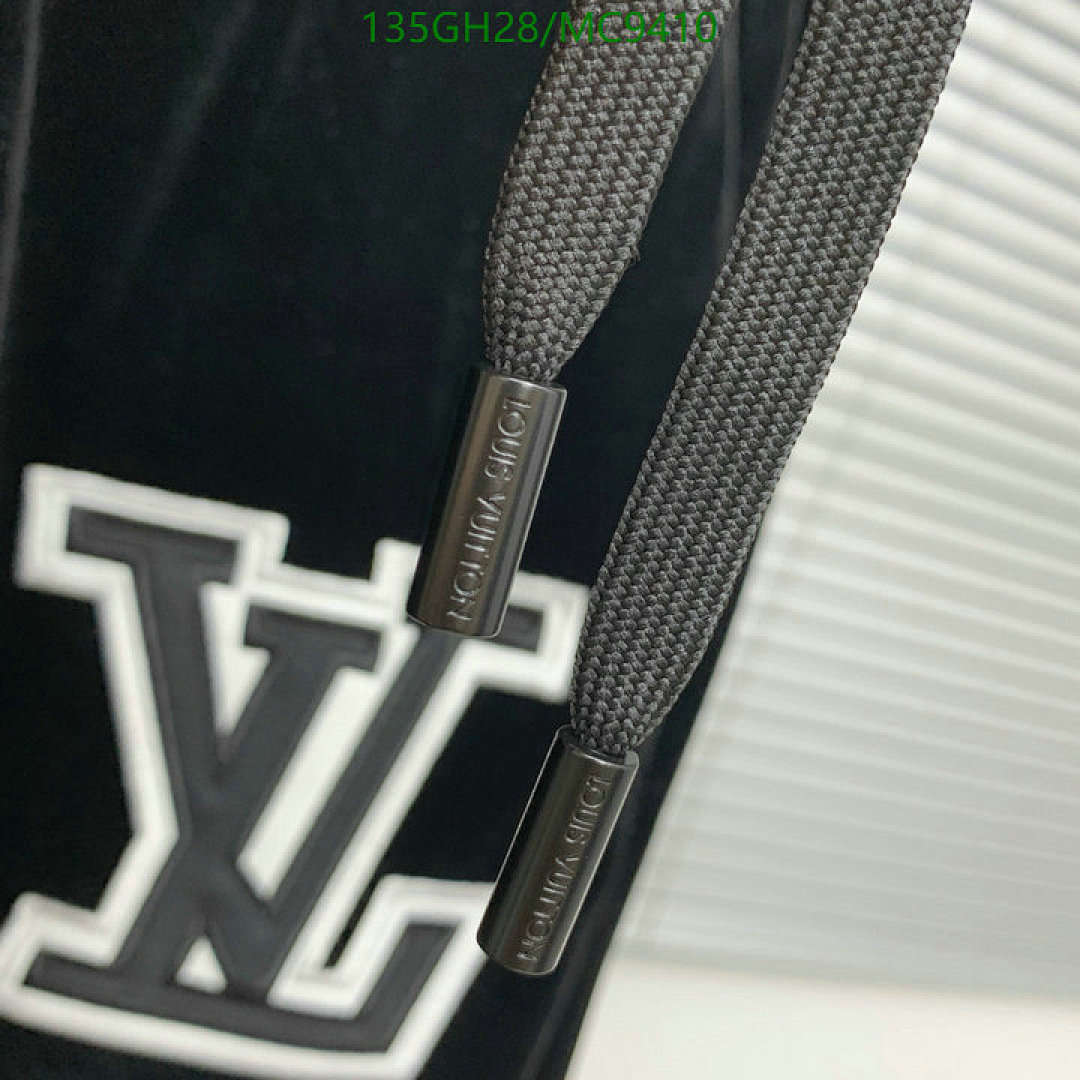 LV-Clothing Code: MC9410 $: 135USD
