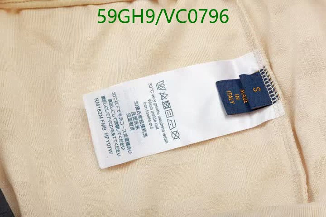 LV-Clothing Code: VC0796 $: 59USD