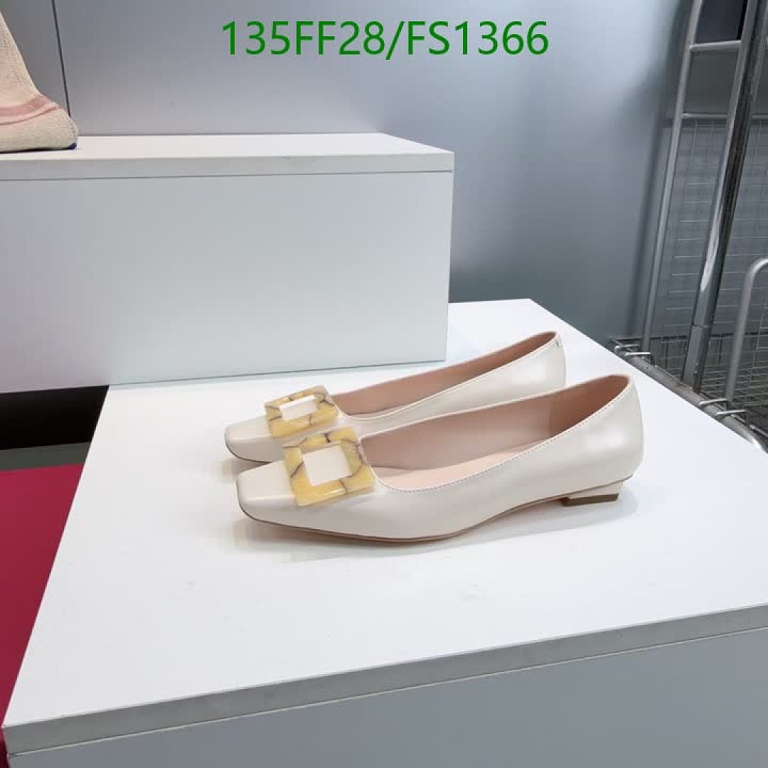 Roger Vivier-Women Shoes Code: FS1366 $: 135USD